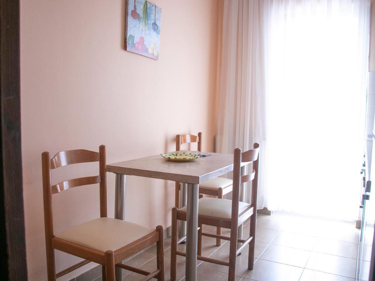 Maria Apartments Παραλία Διονυσίου Εξωτερικό φωτογραφία