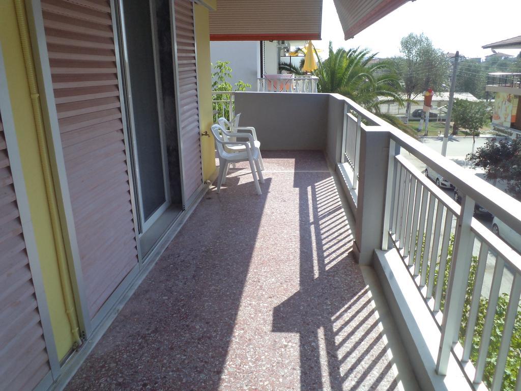 Maria Apartments Παραλία Διονυσίου Εξωτερικό φωτογραφία