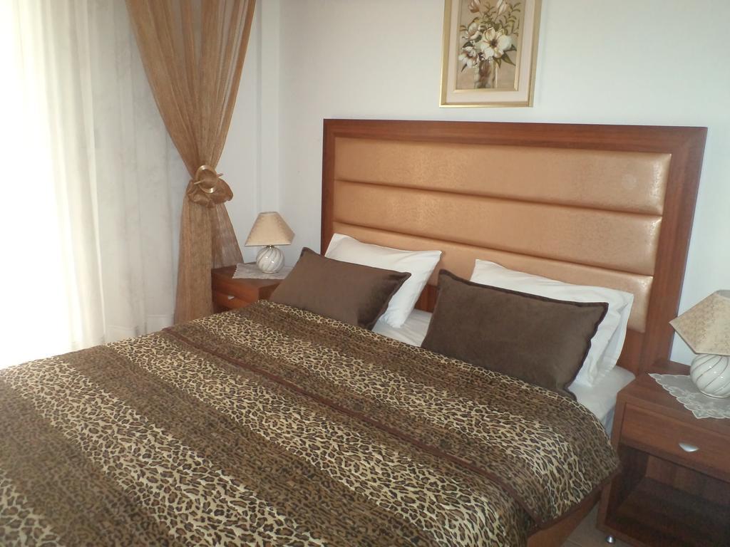 Maria Apartments Παραλία Διονυσίου Δωμάτιο φωτογραφία